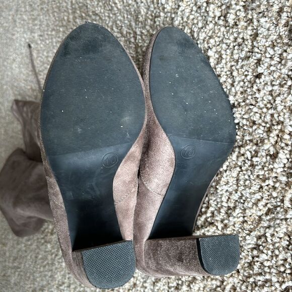 Target’s‎ A New Day Brown Faux-Suede Thigh High Heeled Boots - Womens size 10 - Picture 9 of 12
